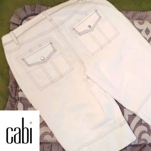 CAbi bike shorts white size 8 B2